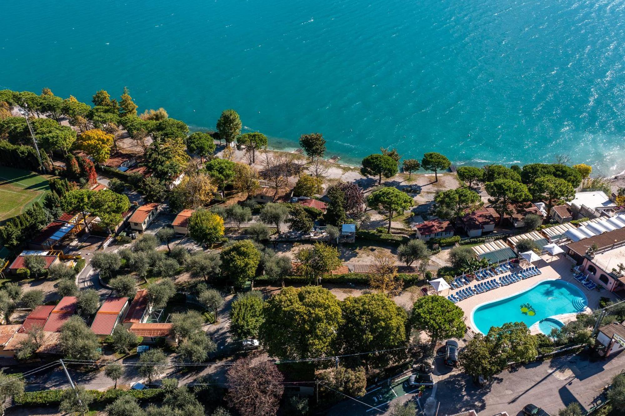 Camping Park Garda Limone sul Garda Ngoại thất bức ảnh