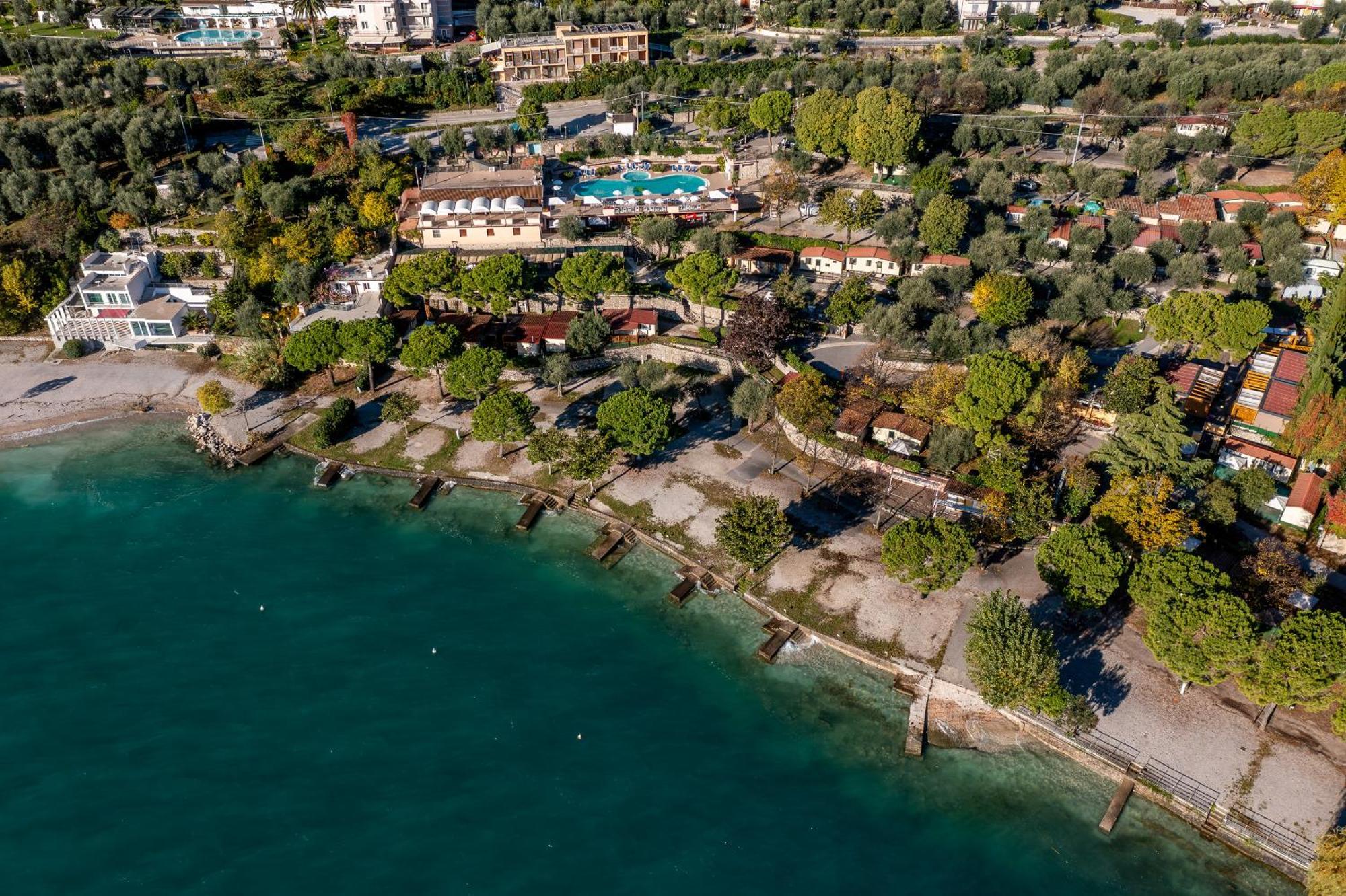 Camping Park Garda Limone sul Garda Ngoại thất bức ảnh